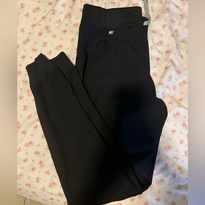Figs Scrub Jogger pants in size Small tall